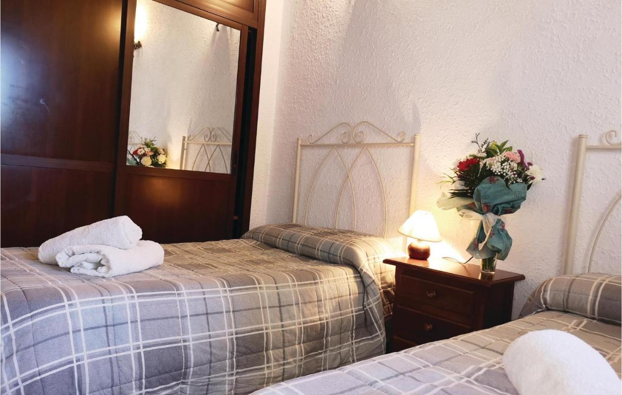Pet Friendly Home In Olvera With Kitchen Eksteriør billede