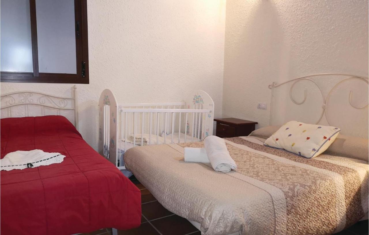 Pet Friendly Home In Olvera With Kitchen Eksteriør billede